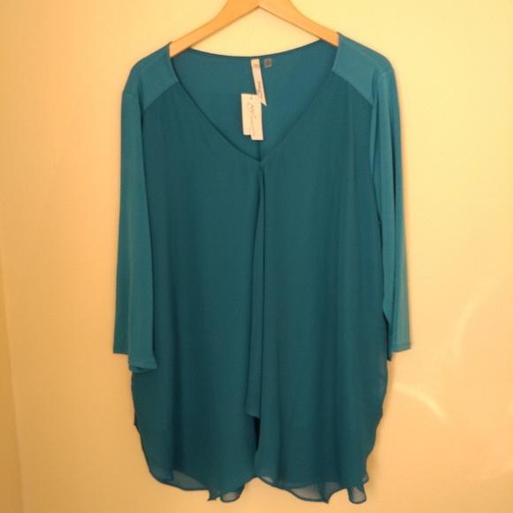 NY Collection Tops - 250.  NY COLLECTION WOMAN Top - Plus size 2X